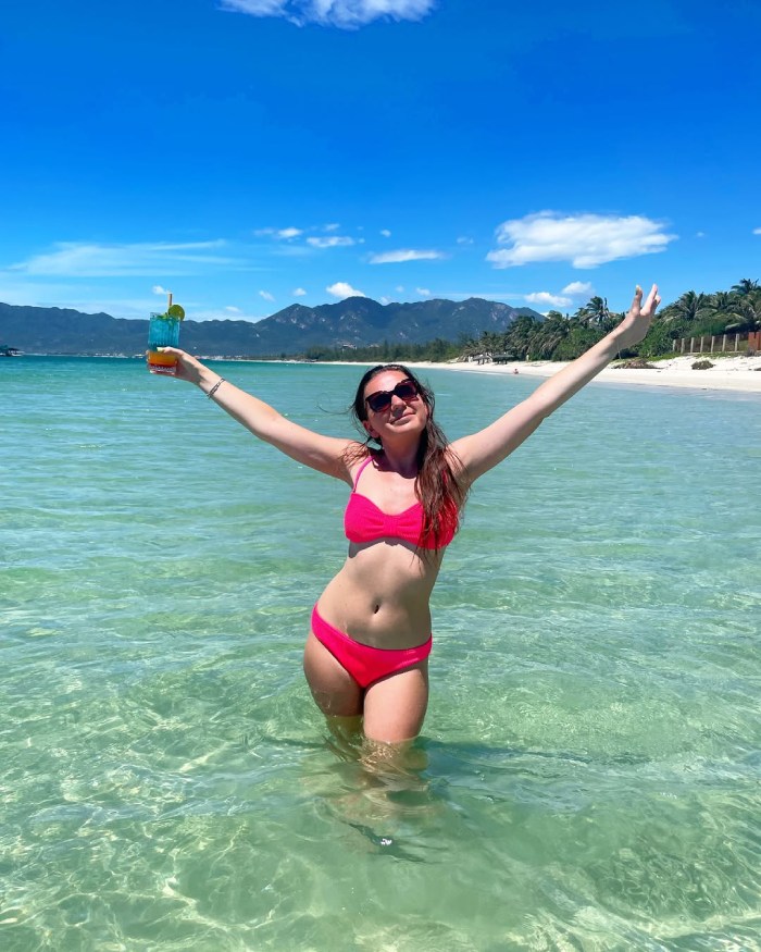 hòa mình trong làn nước mát tại dốc lết