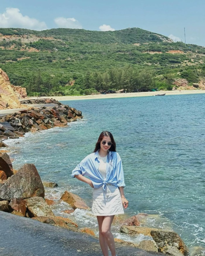 du lịch bãi thùng cần đảm bảo không vứt rác bừa bãi