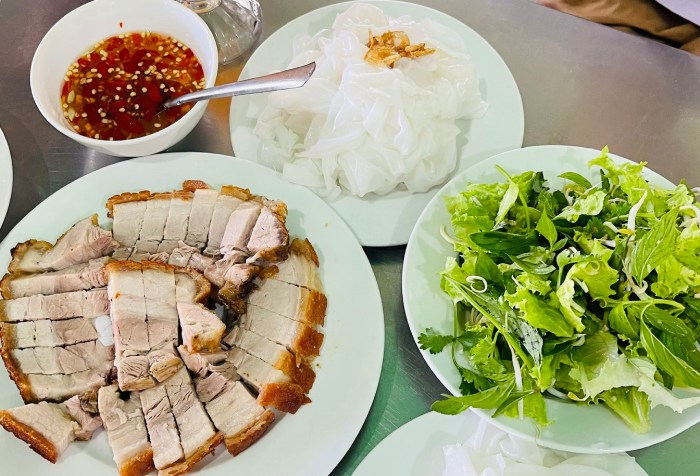 du lịch làng chài Vịnh Mốc thưởng thức ẩm thực