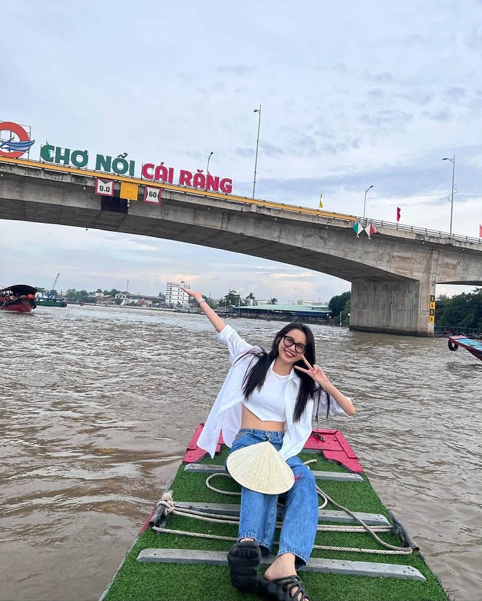 Chợ nổi Cái Răng là điểm đến nổi bật của Cần Thơ tháng 8 đi du lịch ở đâu đẹp 