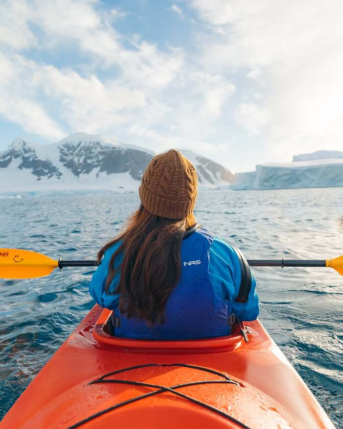 chuẩn bị trang phục cẩn thận khi ghé thăm bán đảo Antarctic Nam Cực