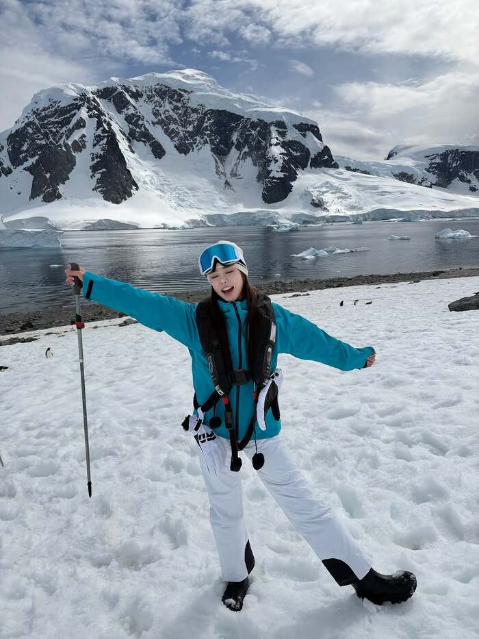 trekking khám phá bán đảo Antarctic Nam Cực