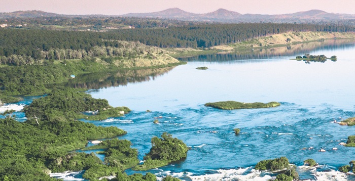 Thời điểm khám phá hồ Victoria là từ tháng 6 đến tháng 10 - Ảnh: Báo Lao Động
