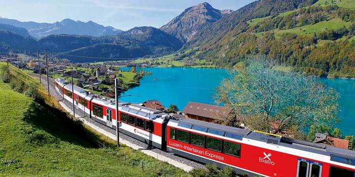 Phương tiện di chuyển đến khu phố cổ Luzern Thụy Sĩ là tàu hỏa