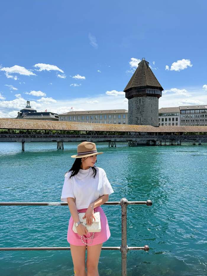 Đi dạo khám phá khu phố cổ Luzern Thụy Sĩ 