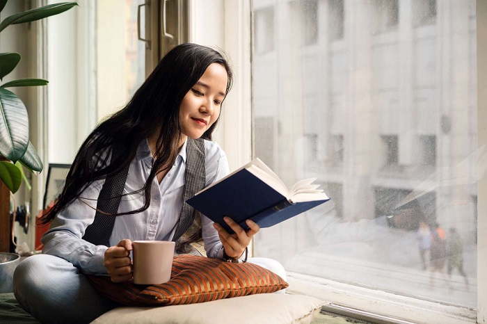 Làm sao để thực sự nghỉ ngơi vào cuối tuần? Đọc sách hoặc dành thời gian cho bản thân