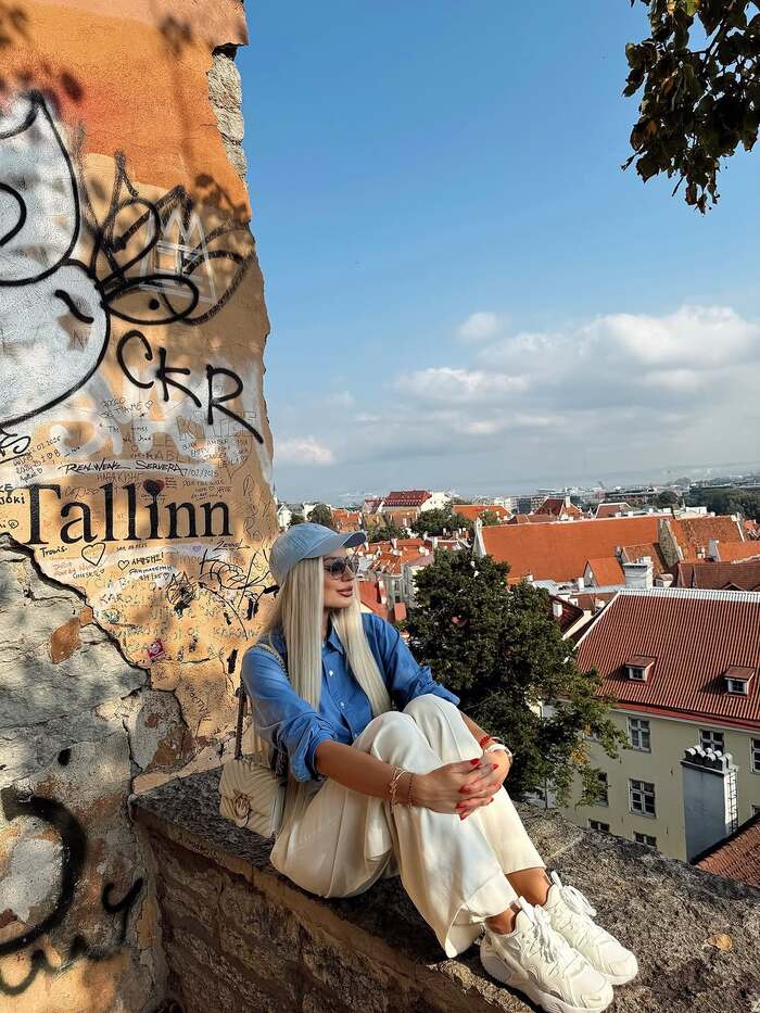  Thời điểm ghé thăm lâu đài Toompea Estonia lý tưởng là tháng 5 - tháng 9