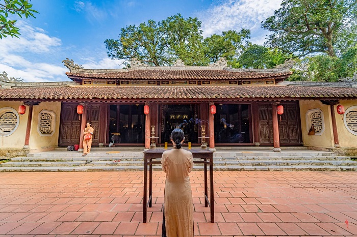 Phá Tam Giang Huế Chiêm bái chùa Túy Vân trên hành trình tới Phá Tam Giang Huế