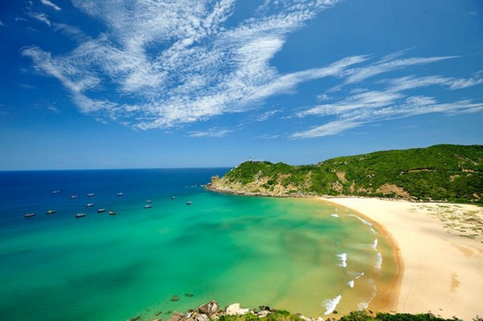Bai Mon Phu Yen - the hottest place in the South Central Coast