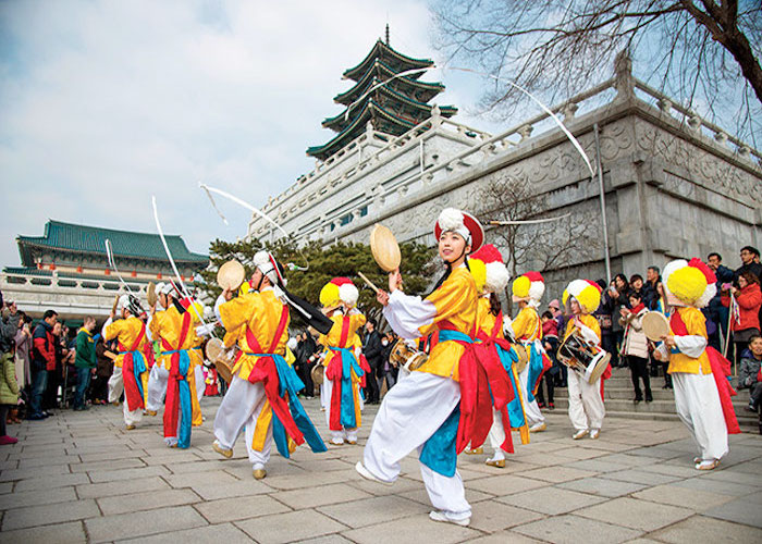 Tại sao Tết Trung thu ở Hàn Quốc lại được coi là ngày Lễ tạ ơn?