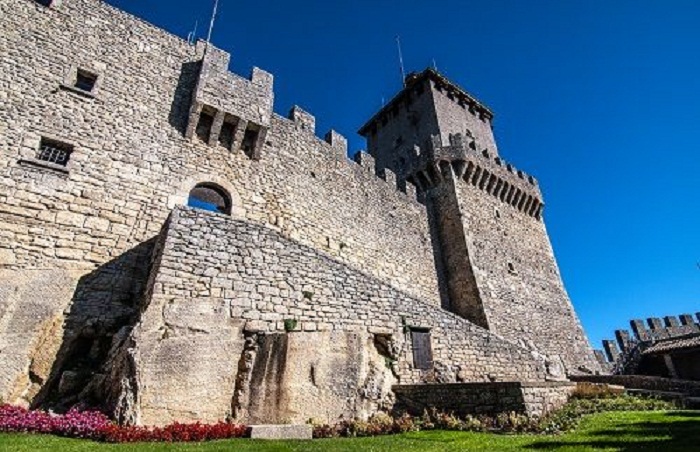 Khám phá “đất nước tí hon” San Marino