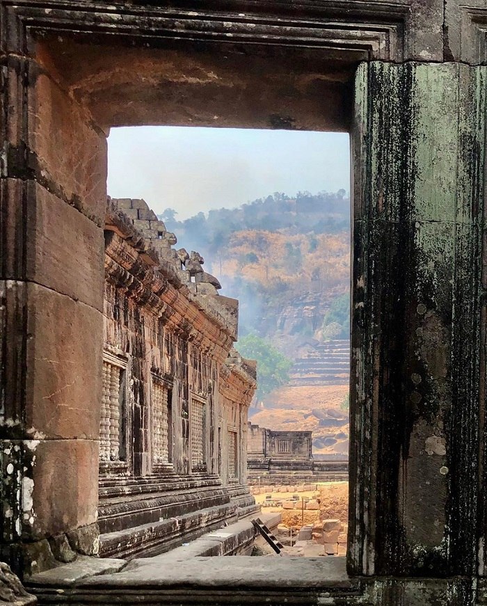khung cảnh đền Wat Phou