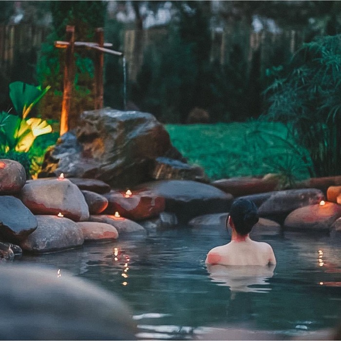  nữ diễn viên Băng Di - Tắm Onsen