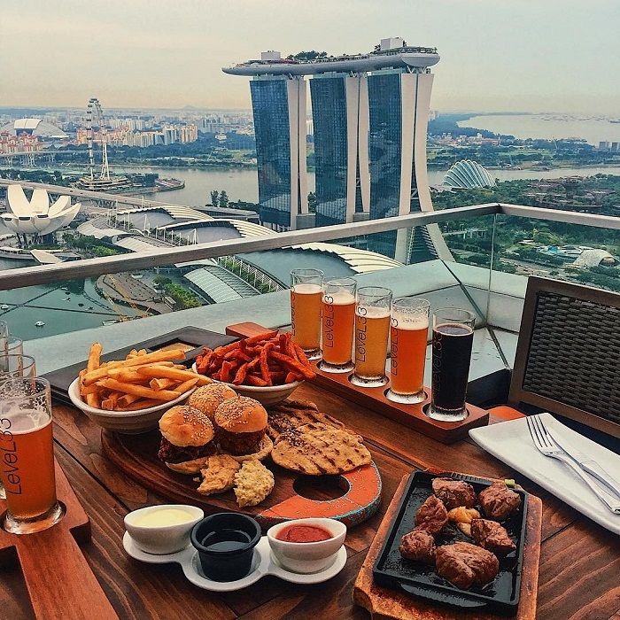 địa chỉ thưởng thức bữa tối trên cao tại Singapore
