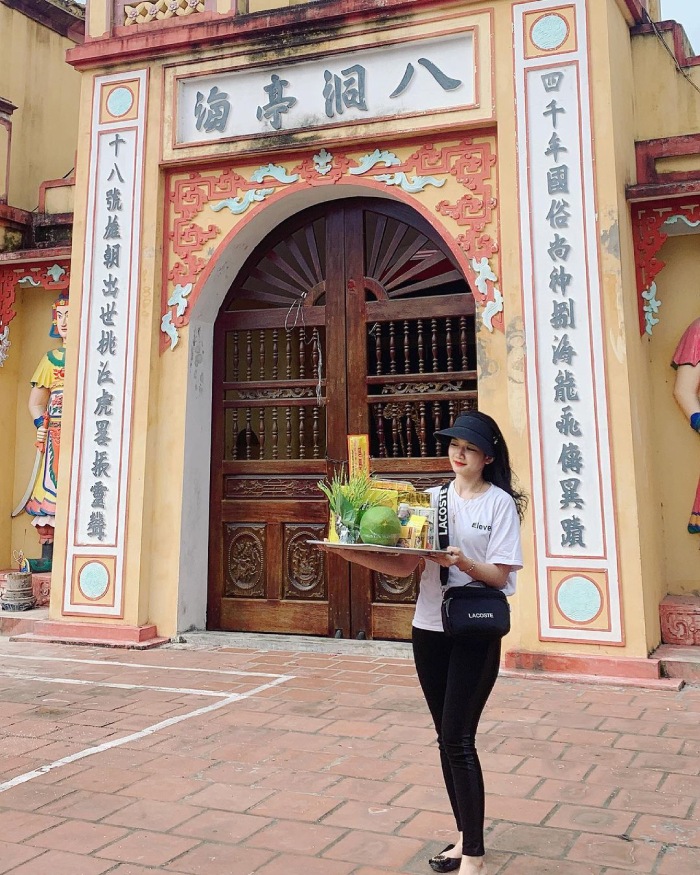 vãn cảnh, chiêm bái đền Vua Cha Bát Hải Thái Bình
