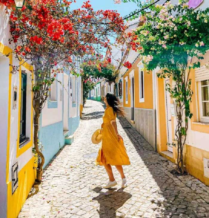 du lịch Algarve Bồ Đào Nha ghé phố cổ Lagos