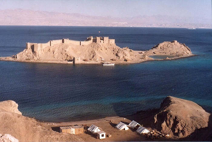 Đảo Pharaoh hòn đảo đẹp ở Trung Đông
