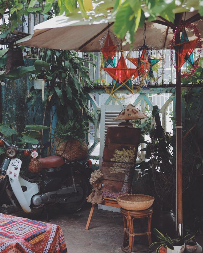 Trà quán Góc Nhà Tụi Mình quán cafe trang trí Trung Thu ở Đà Nẵng 