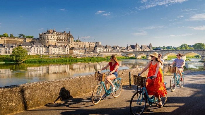đạp xe ở Thung lũng sông Loire