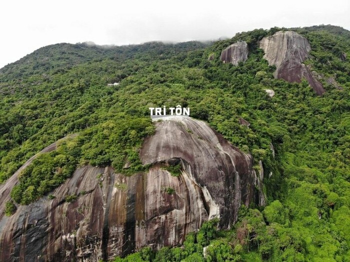 kinh nghiệm du Lịch Tri Tôn An Giang - Tri Tôn nổi tiếng với những câu chuyện ly kì liên quan đến núi Thất Sơn