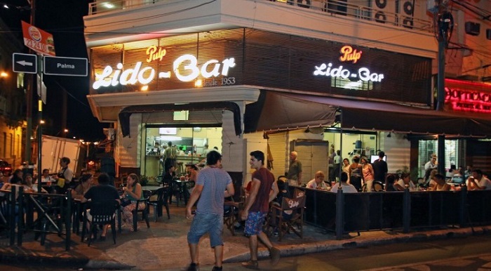 Lido Bar là một trong những quán ăn hàng đầu Asuncion bạn không thể bỏ lỡ