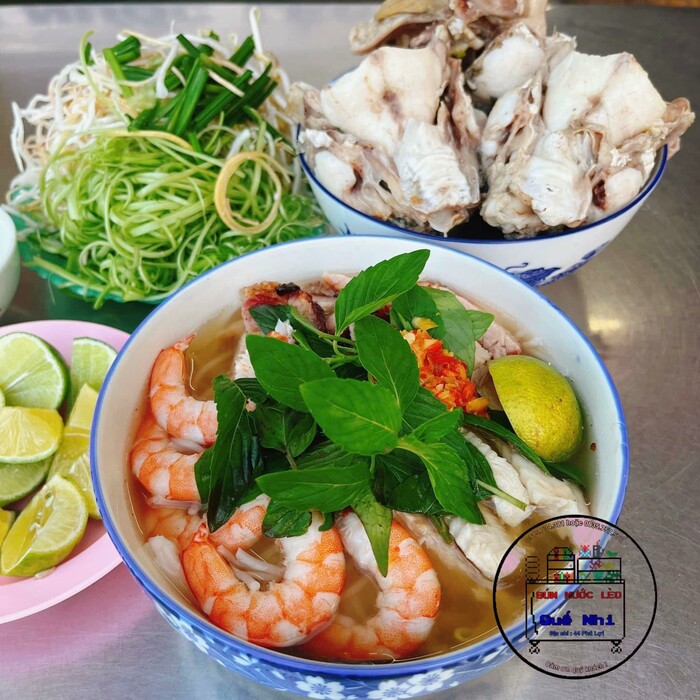 Quán bún nước lèo nổi tiếng ở Sóc Trăng - Quán Bún nước lèo Quế Nhi