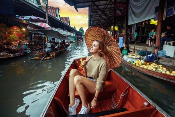 Trải nghiệm văn hóa Thái Lan đích thực tại các khu chợ nổi đông đúc nhất ở Bangkok