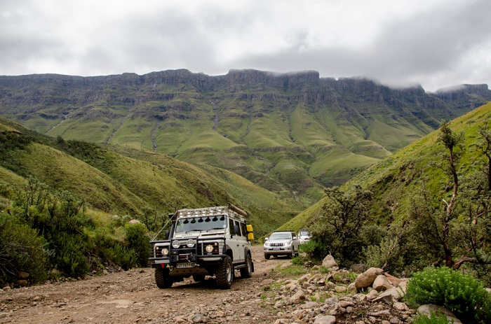 Một trong những trải nghiệm đáng nhớ nhất Lesotho mà những người ưa mạo hiểm không thể bỏ qua là lái xe qua đèo Sani