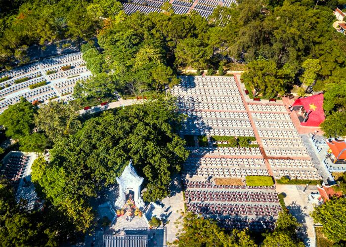 Nghĩa trang Trường Sơn - Điểm du lịch nổi tiếng ở Quảng Trị tri ân hàng vạn liệt sĩ