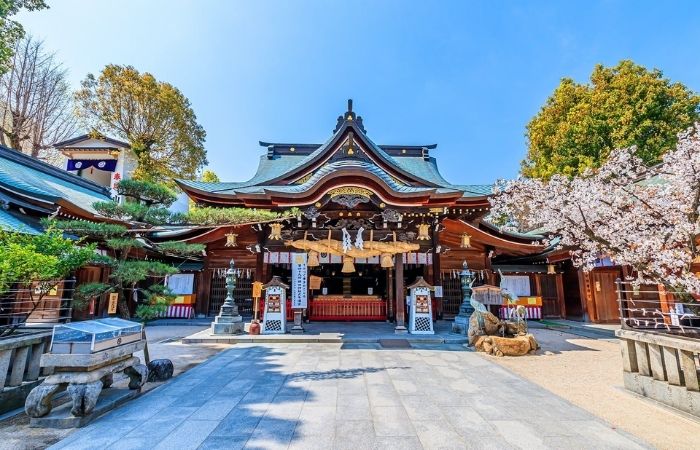 Fukuoka là trung tâm kinh tế, văn hóa và giao thông sầm uất nhất vùng Kyushu