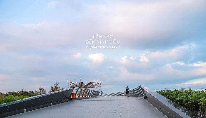 Bạn có thể Du lịch Bến Ninh Kiều Cần Thơ một cách dễ dàng
