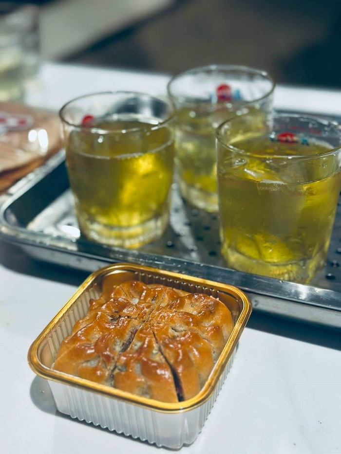 Bà Dần là hãng bánh trung thu truyền thống ở Hà Nội cực ngon