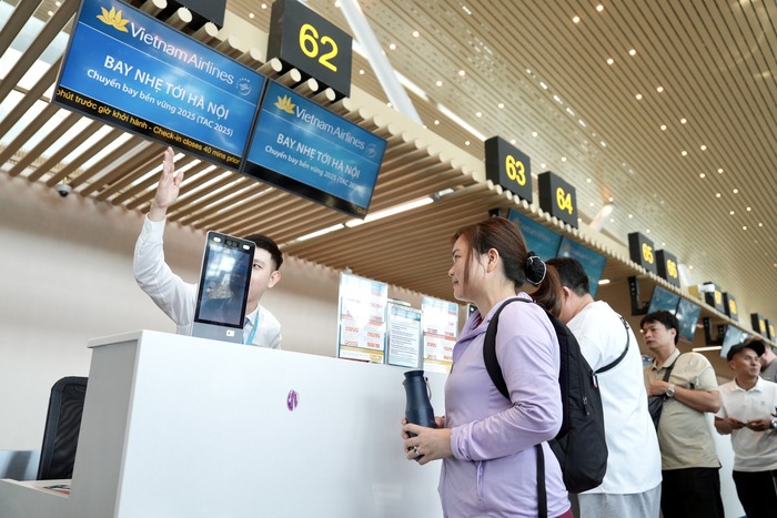 Máy bay delay thì đoàn tour xử lý thế nào? Các phương án xử lý