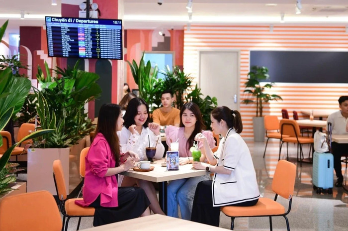 Máy bay delay thì đoàn tour xử lý thế nào? Các phương án xử lý