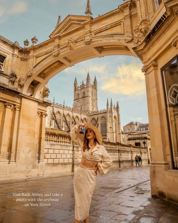 Ghé thăm các công trình cổ kính tại thành phố Bath Anh 