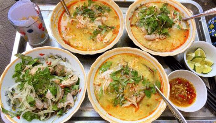 quán cháo làm ấm bụng ngày đông ở Đà Nẵng