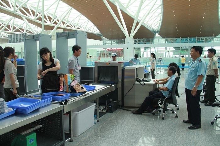 Kinh nghiệm mang đồ ăn khi đi nước ngoài bạn cần lưu ý để không gặp rắc rối 