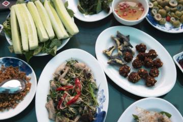 Món rắn Lệ Mật nổi tiếng ở Hà Nội trên CNN