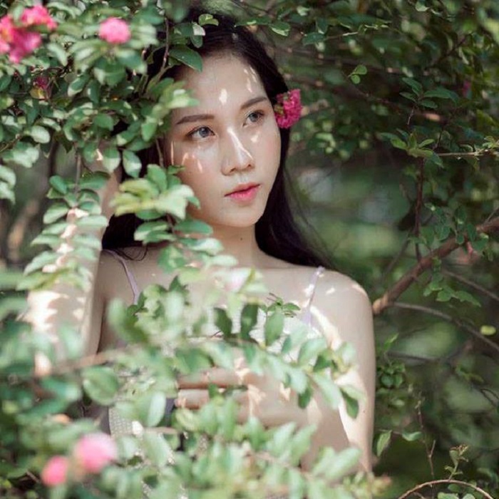 cánh đồng hoa Bãi Đá Sông Hồng