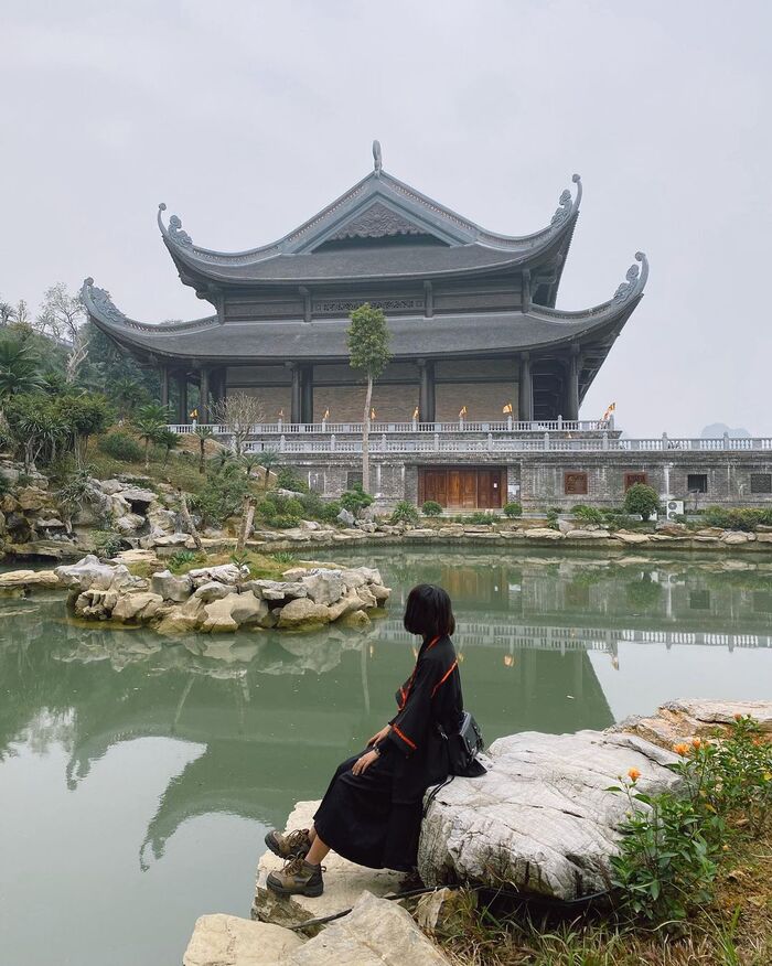 Ngẩn ngơ trước phong cảnh hữu tình tựa 'cõi mơ' tại chùa Tam Chúc
