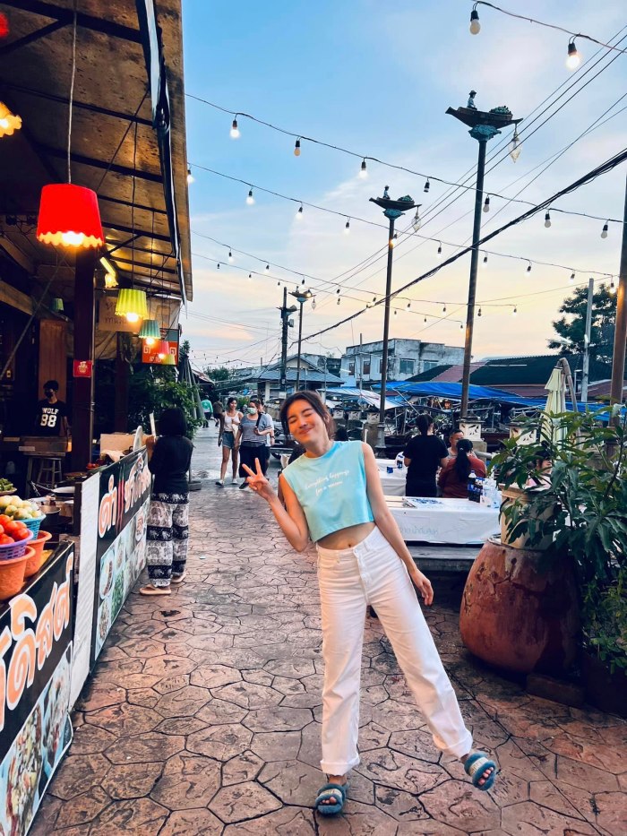  Cao Thái Hà du lịch Thái Lan