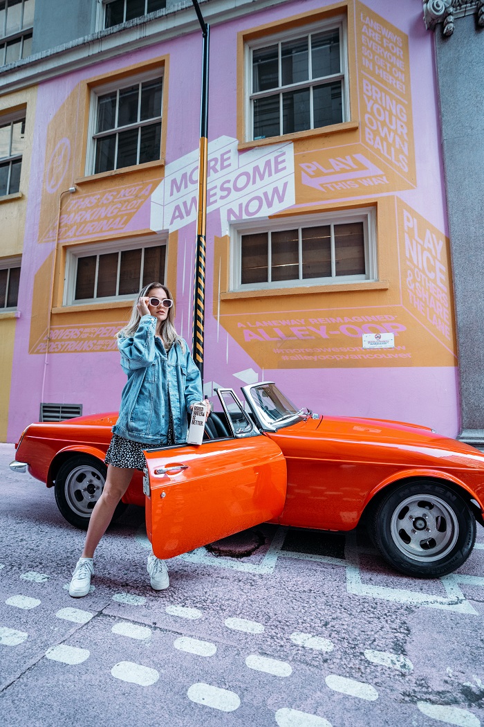 Trang phục cầu kì không phải là lựa chọn tối ưu. Ảnh: Unsplash