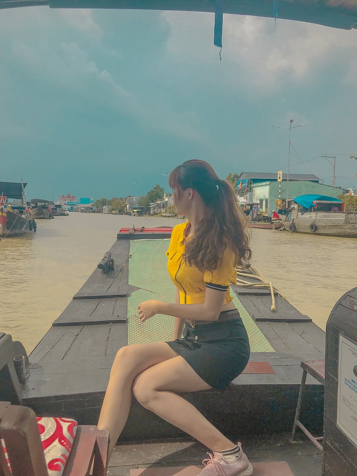 Chợ nổi Cái Bè 