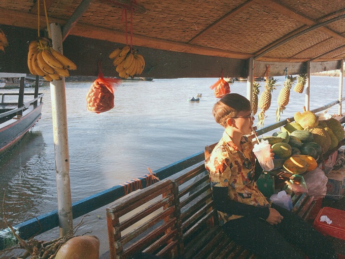 Chợ nổi Cái Bè 