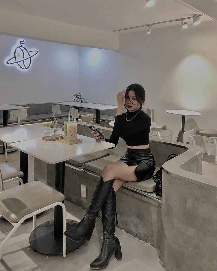 Dừng chân thư giãn cuối tuần tại 4 quán cà phê phong cách tối giản ở quận 3