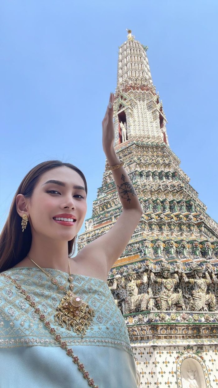 Võ Hoàng Yến du lịch Thái Lan Võ Hoàng Yến du lịch Thái Lan