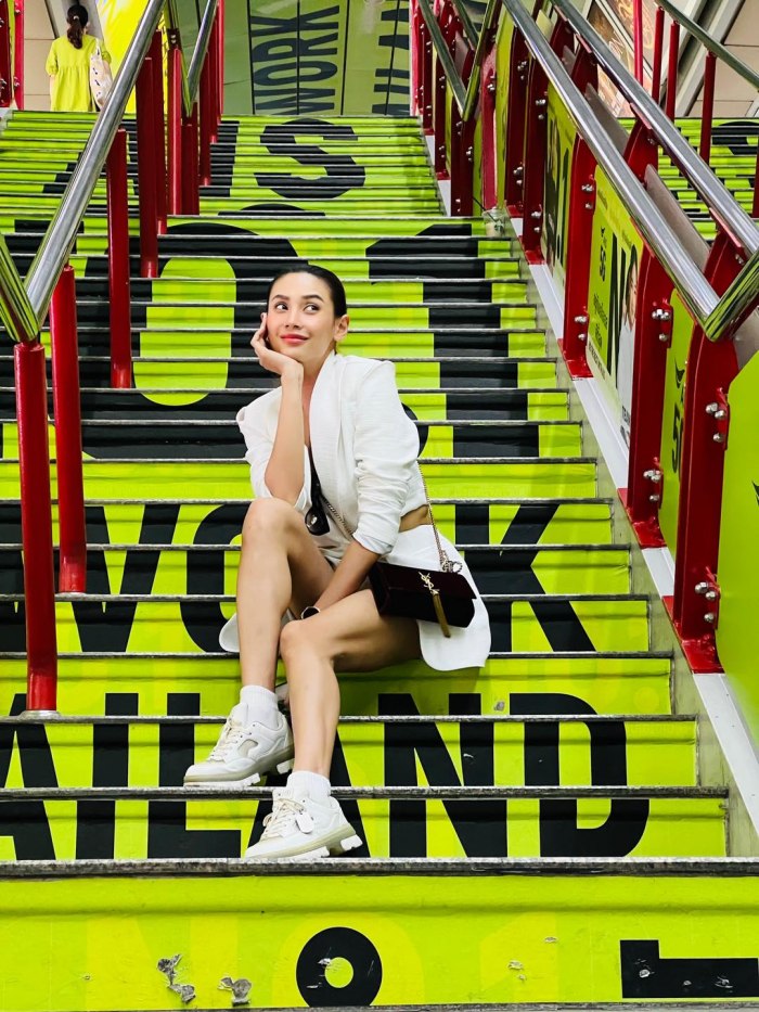 Võ Hoàng Yến du lịch Thái Lan Võ Hoàng Yến du lịch Thái Lan