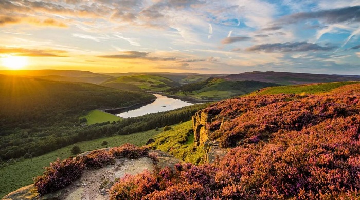 địa điểm ngắm lá mùa thu ở Anh Công viên Quốc gia Peak District