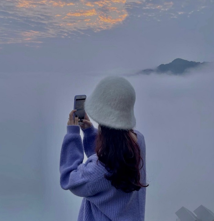Cảm giác hòa mình vào biển mây khi săn mây ở đèo Khau Phạ thật tuyệt vời làm sao