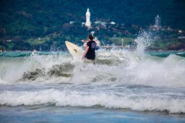 Đà Nẵng tổ chức giải lướt sóng cho du khách